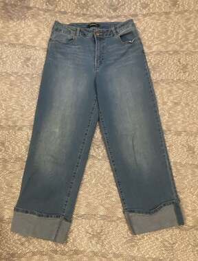 l.jeans Women's Mid Rise Rolled Hem Wide Leg Denim Jeans Size 8